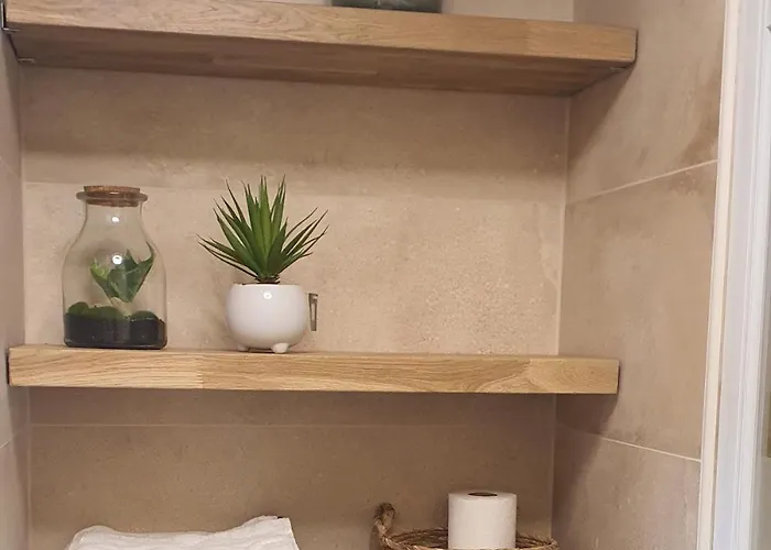 Climatise Place De Jaude Garage Balcon Tv Wifi