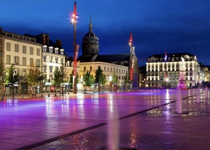 Apartment Climatise Place De Jaude Garage Balcon Tv Wifi